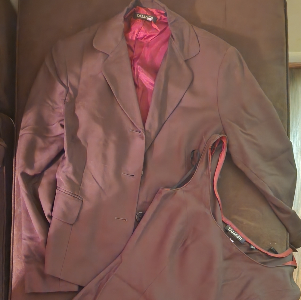 Suit